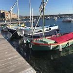 Grand T2 43M2 Plages Du Mourillon